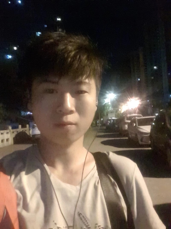 流星的瞬间的第一张照片--永泰相亲网