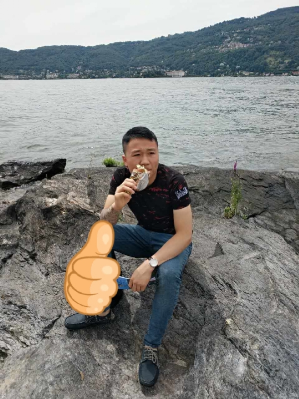 绚烂背后的平淡的第一张照片--永泰相亲网
