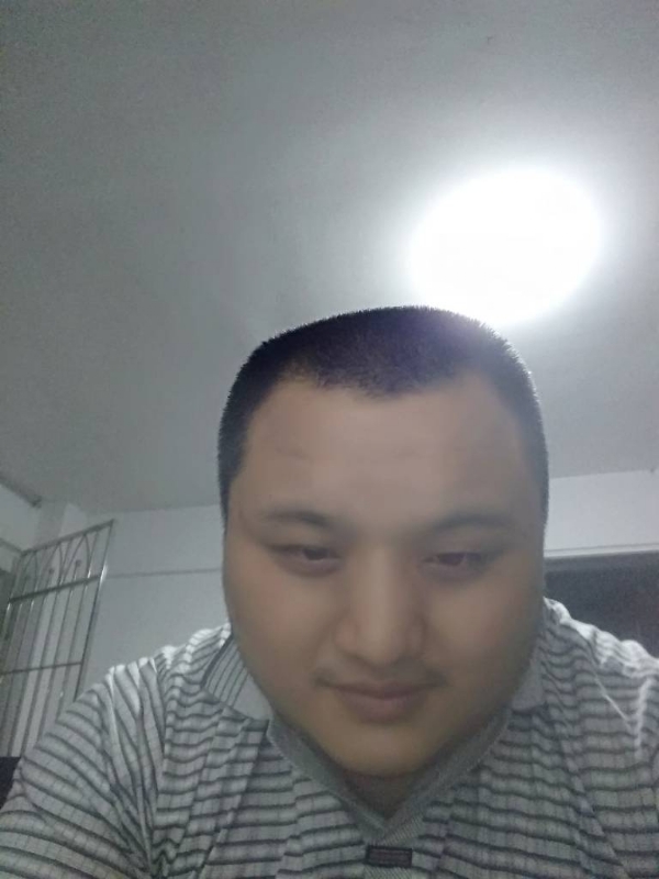 我在机场等艘船的第一张照片--永泰相亲网
