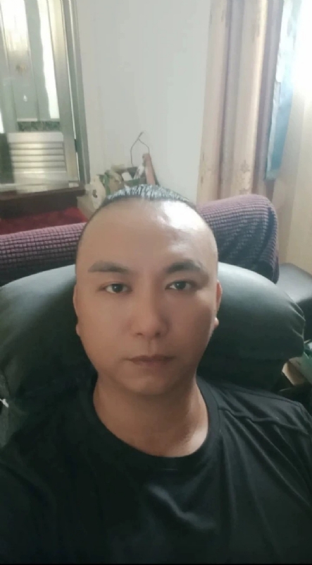 施逸森的第一张照片--永泰相亲网