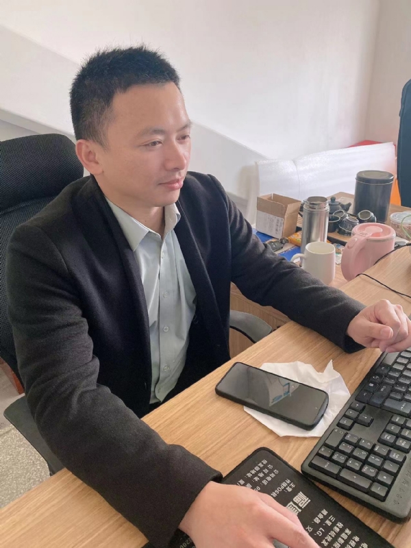 落叶知秋的第一张照片--永泰相亲网
