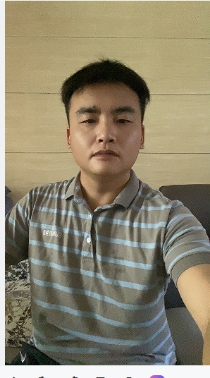 走在红毯那一天的第二张照片--永泰相亲网