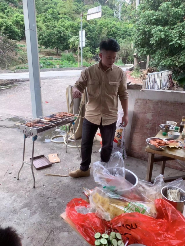 你黑我哟的第一张照片--永泰相亲网