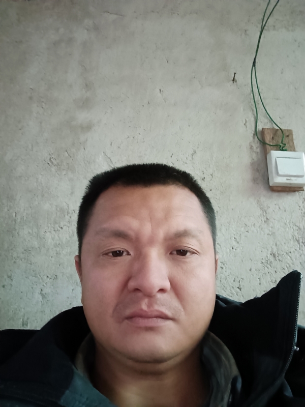 兰成龙的第三张照片--永泰相亲网