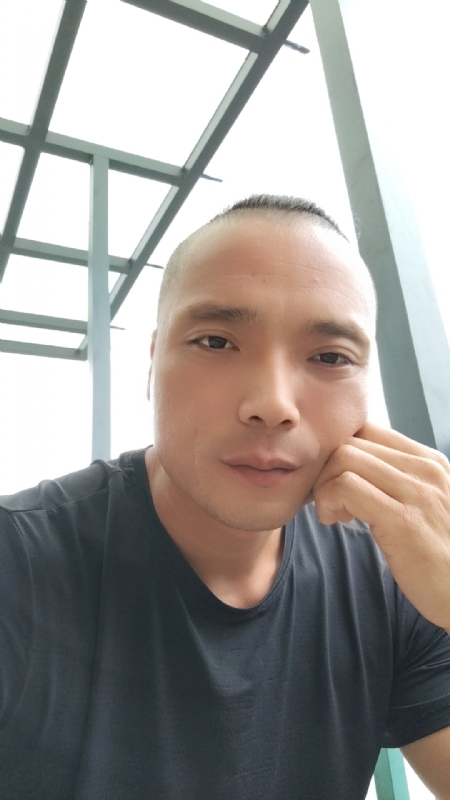 伯爵的第三张照片--永泰相亲网